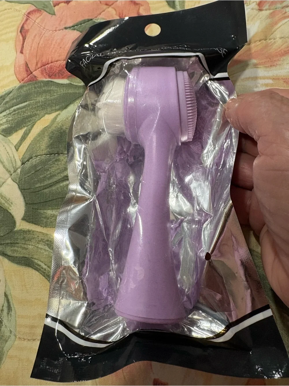 Lavender Facial Cleansing Brush by